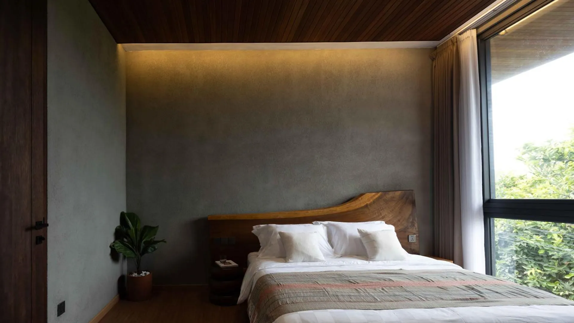 Villa Aleny Vila By Vola Seminyak  Indonesia